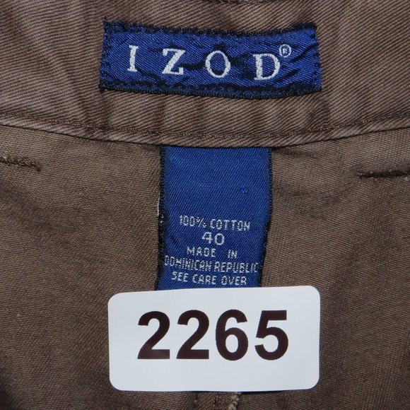 Izod* Men's 1.5" Belt Loop Front Pleat Multipocketed Chino Shorts~ Size 40 Waist - Picture 3 of 7